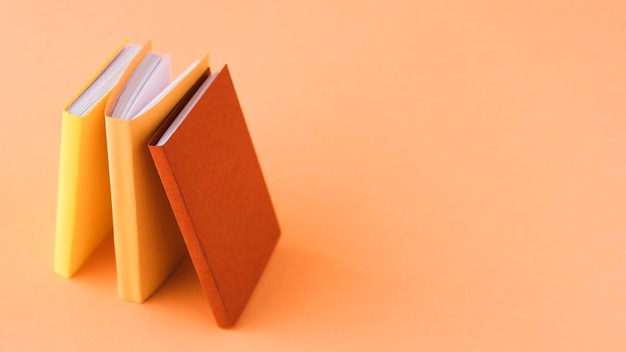 吴亚军的人物事件